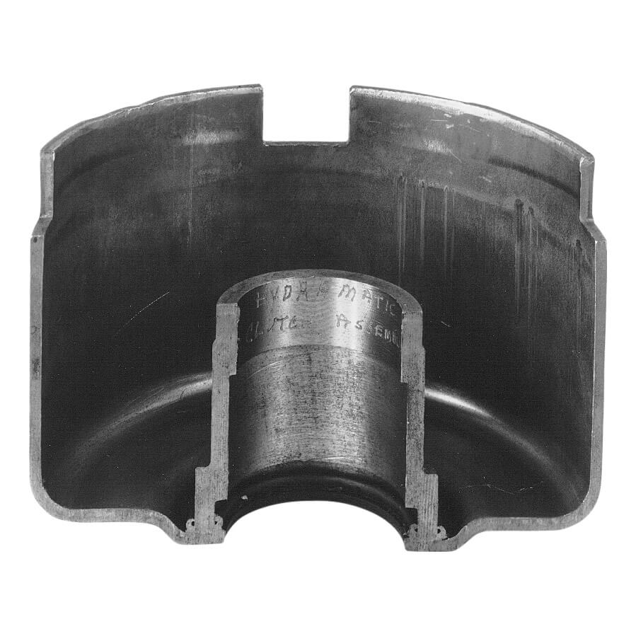 Figure 2 of 2 Direct clutch drum and hub assembly cross-section.