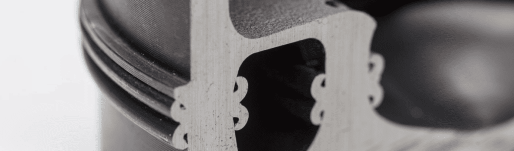 Federal-Mogul Powertrain divider image.